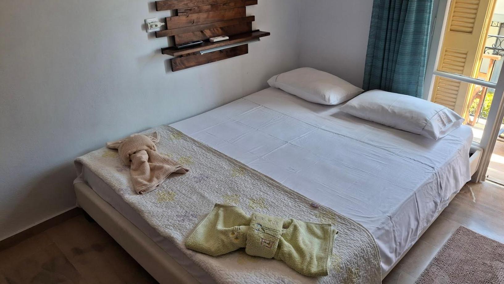 Nafpaktos Apartment And Studios In Port Zimmer foto